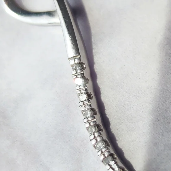 Taj Jewelers 10k white gold & diamonds pendant on 14k white gold singapore chain - Picture 4 of 12